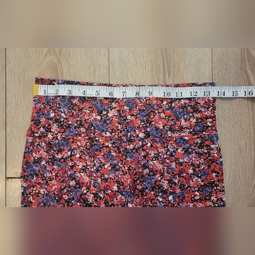 Floral Patterned Leggings - Picture 5 of 10